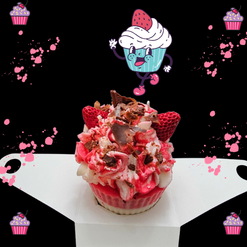 Wild Strawberries cupcake Candle